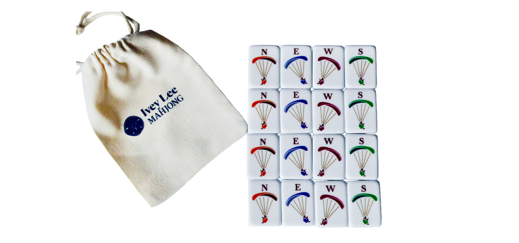 Colorful hang gliders, wind sailors, paragliders, handgliders, hang gliders, as winds in this premium California coastal mahjong set. The La Jolla Tiles by Ivey Lee Mahjong