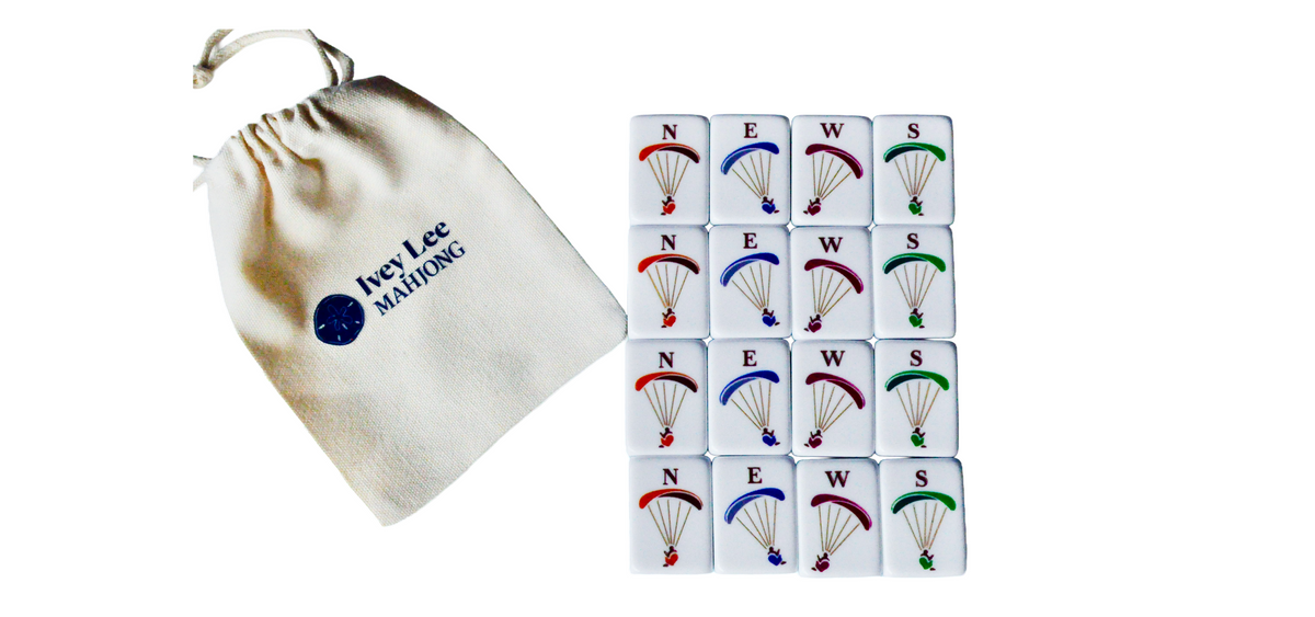 Colorful hang gliders, wind sailors, paragliders, handgliders, hang gliders, as winds in this premium California coastal mahjong set. The La Jolla Tiles by Ivey Lee Mahjong